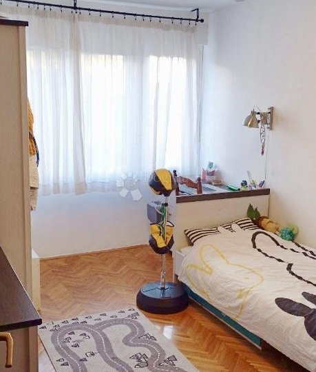 Krnjevo - obiteljski stan niže katnosti!