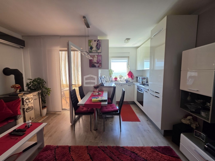 Viškovo, Kosi, stan 2S+DB