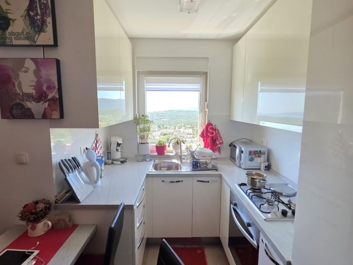 Viškovo, Kosi, stan 2S+DB