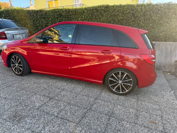 Mercedes Benz B-200CDI Automatic