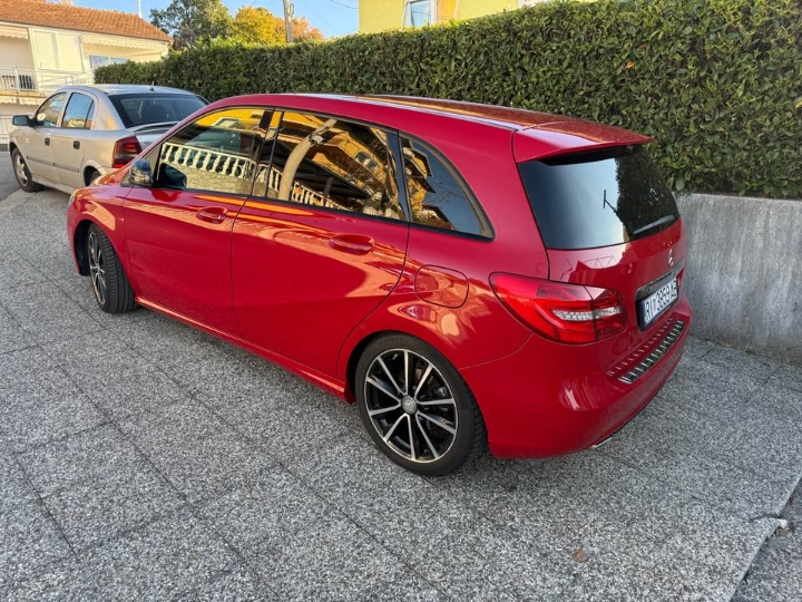 Mercedes Benz B-200CDI Automatic