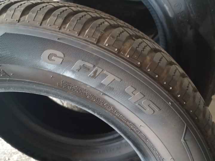 Gume Laufen 175/65/15