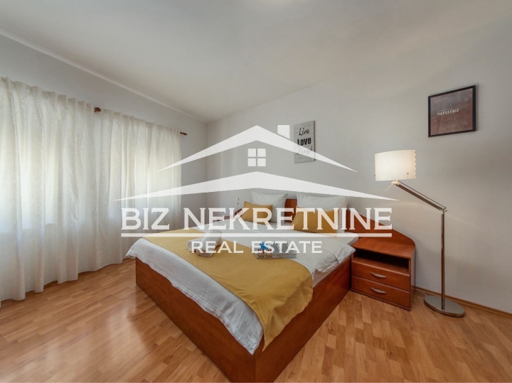 Rijeka - Centar - 2 app- 90 m2