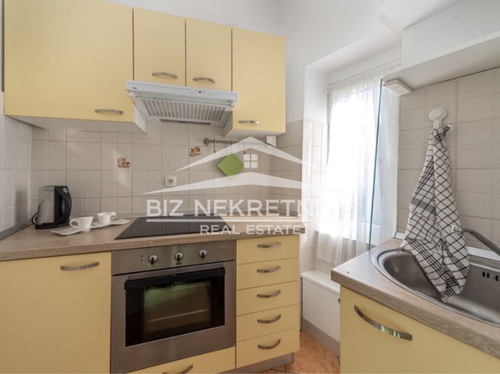 Rijeka - Centar - 2 app - 90 m2