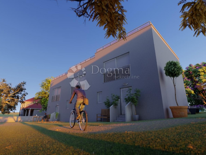 Umag okolica - atraktivna kuća u nizu s pogledom na more