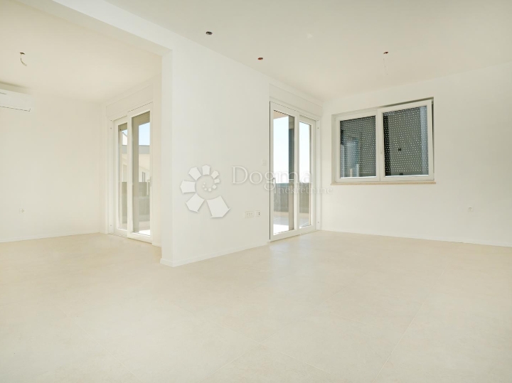 Poreč - okolica, stan C3, 3.kat, krovna terasa