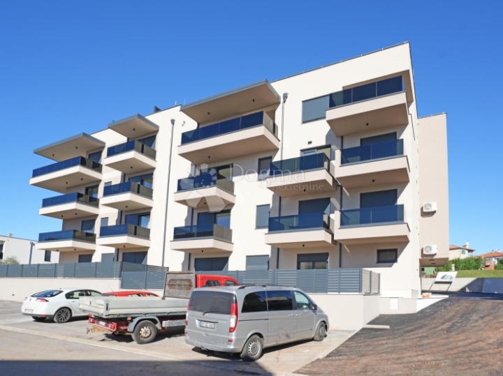 Poreč - okolica, stan C3, 3.kat, krovna terasa