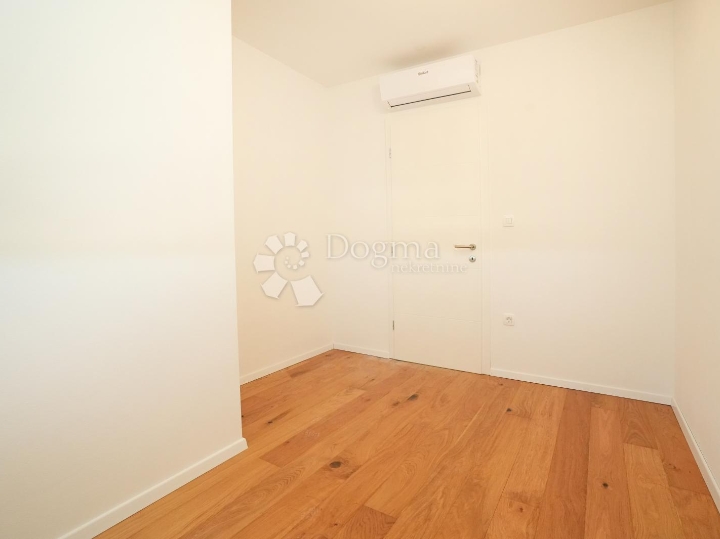 Poreč - okolica, stan C3, 3.kat, krovna terasa