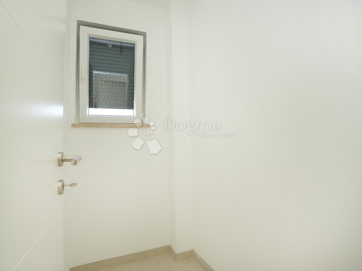 Poreč - okolica, stan C3, 3.kat, krovna terasa