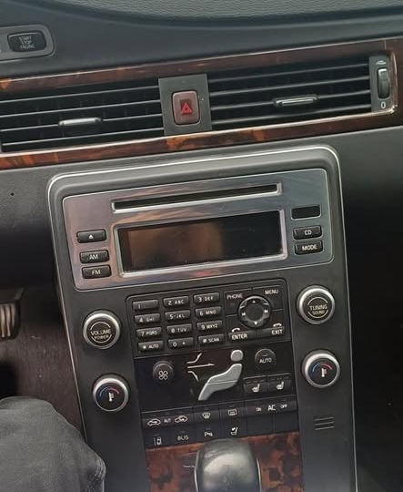 Volvo V70, 2.5 t automatik