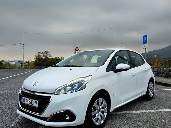 Peugeot 208 1.2 PuteTech