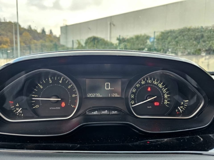 Peugeot 208 1.2 PuteTech
