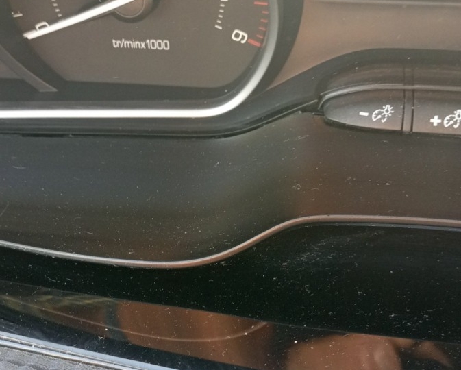 Peugeot 2008 Bluehdi