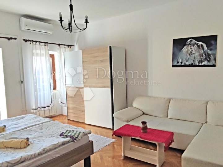 Opatija – stan za najam s pogledom na more