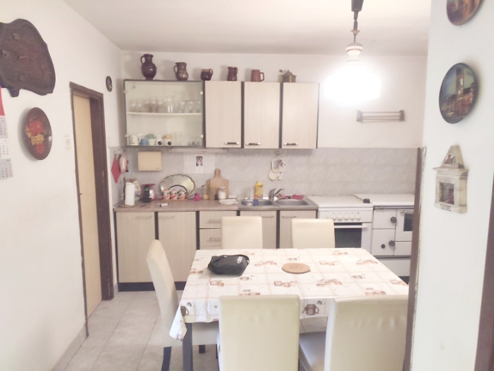 Josipdol, 126 m2, okućnica 3.277 m2