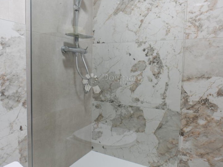 Zamet - top lokacija, 2S+DB kompletno adaptiran