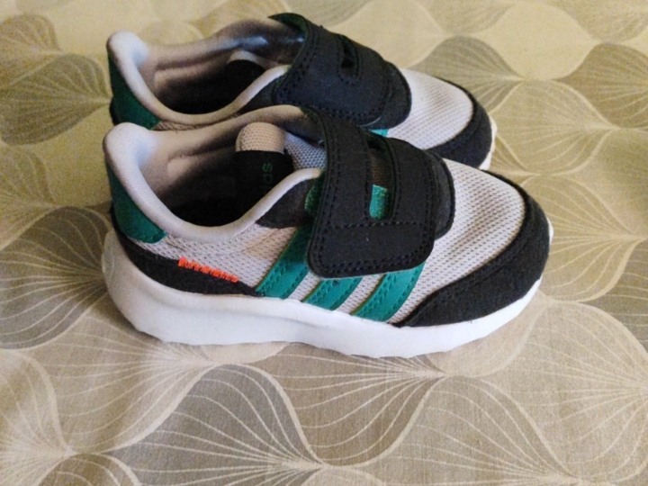 Dječje čizmice razni brojevi