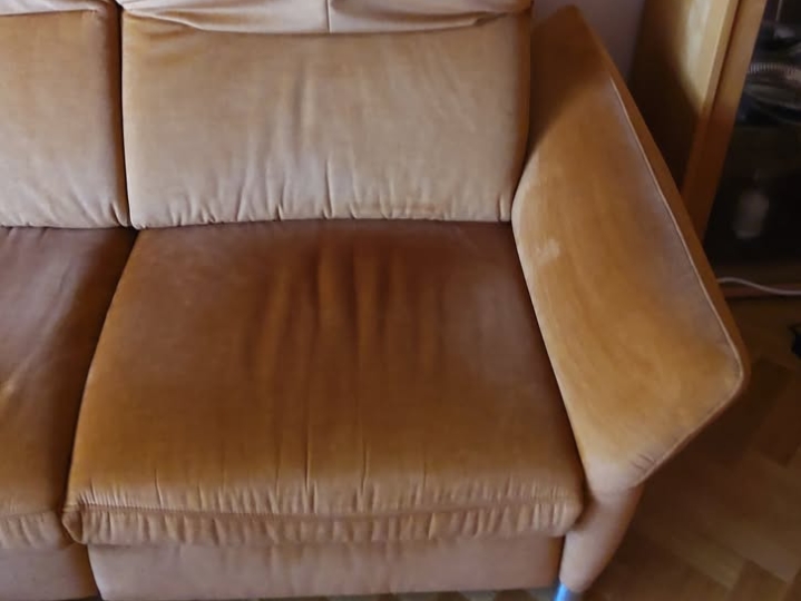 Prodajem kutnu garnituru