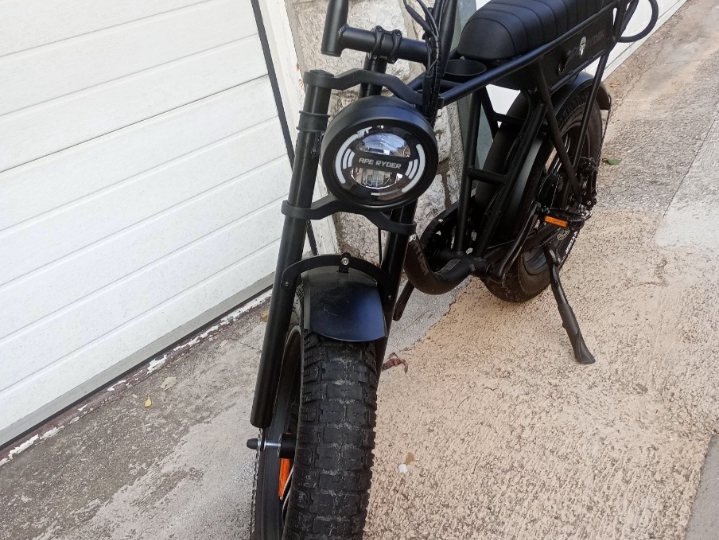 Ape Ryder A10, električni bicikl
