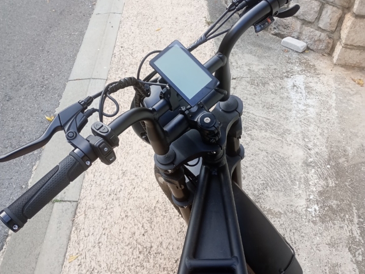 Ape Ryder A10, električni bicikl