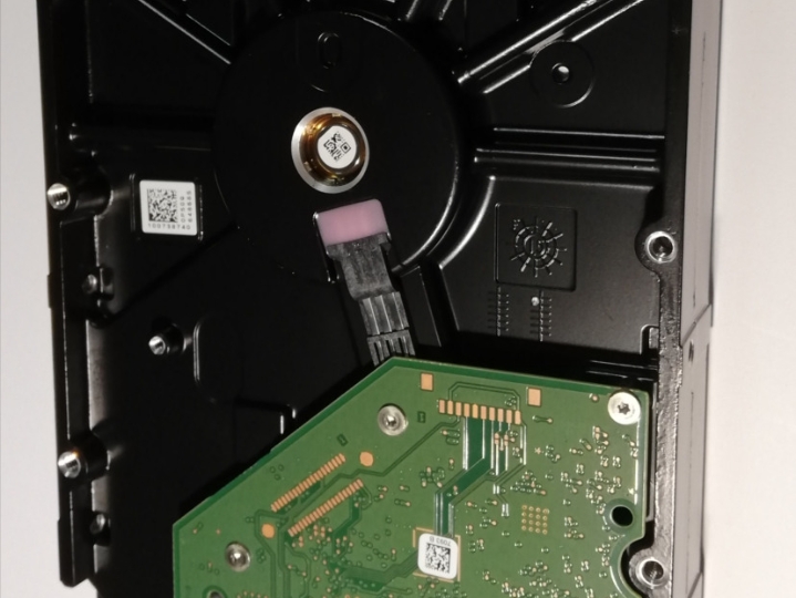 Hdd 4Tb Seagate za videonadzor