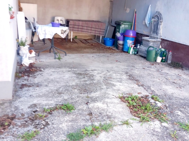 Kuća s okućnicom, Bihać, BiH