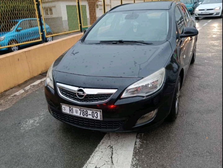 Opel Astra 1.7 cdti, 92 kW