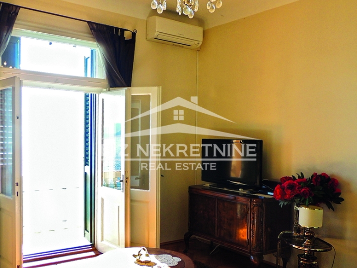 Opatija-Ičići, etaža luksuzne vile korak do mora