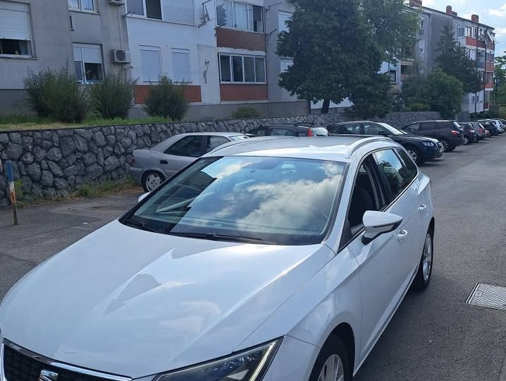Seat Leon 1.6 tdi SW