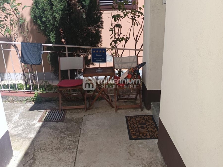 Opatija, 43m2, 1S+DB, vrt i konoba, 50m do mora
