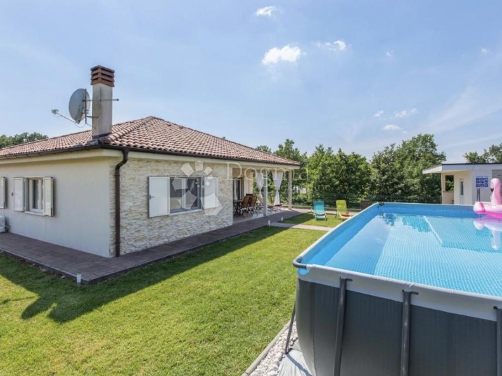 Prizemnica na 3 km od Labina