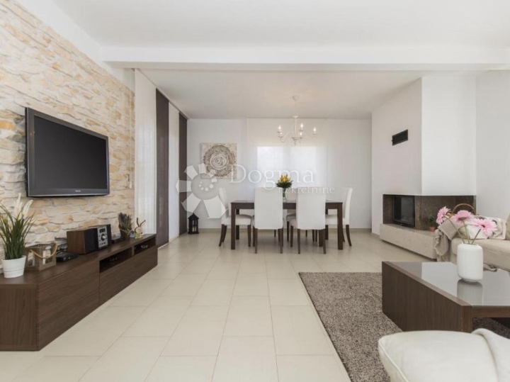 Prizemnica na 3 km od Labina