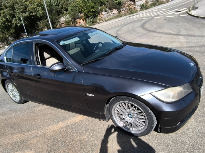 BMW E90 33 D