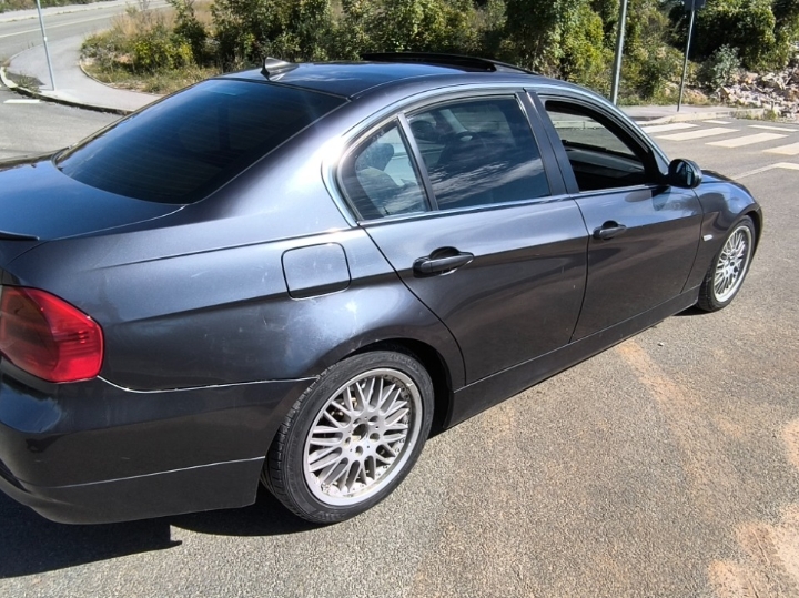 BMW E90 33 D