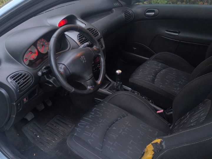 Peugeot 206 2.0 hdi