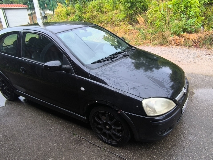 Opel corsa 1.7 cdti