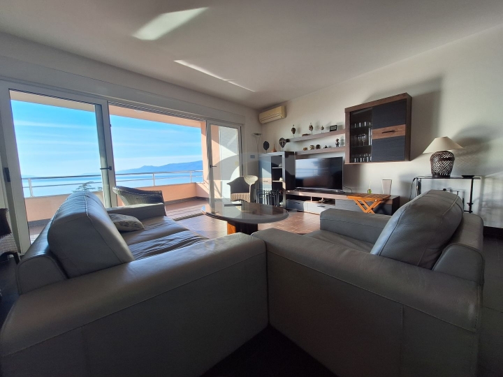 Marčeljeva Draga, 3S+DB s garažom. Samo u Consensusu!