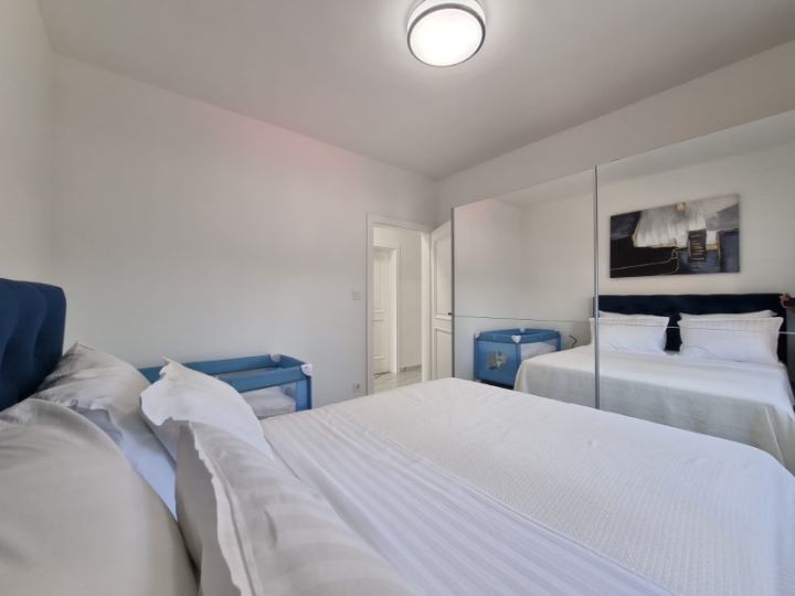 Opatija, luksuzan stan 2S+DB, najam.