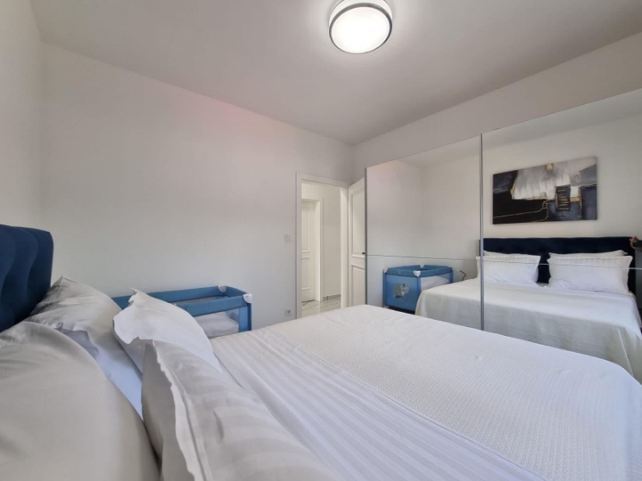 Opatija, luksuzan stan 2S+DB s park