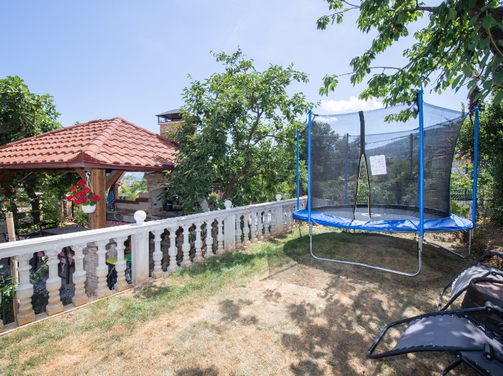 Prekrasan stan u villi s pogledom