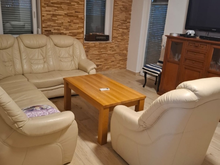 Stan u Katelu kod Buja