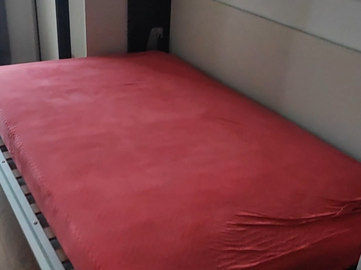 Iznajmljujem prostrani studio