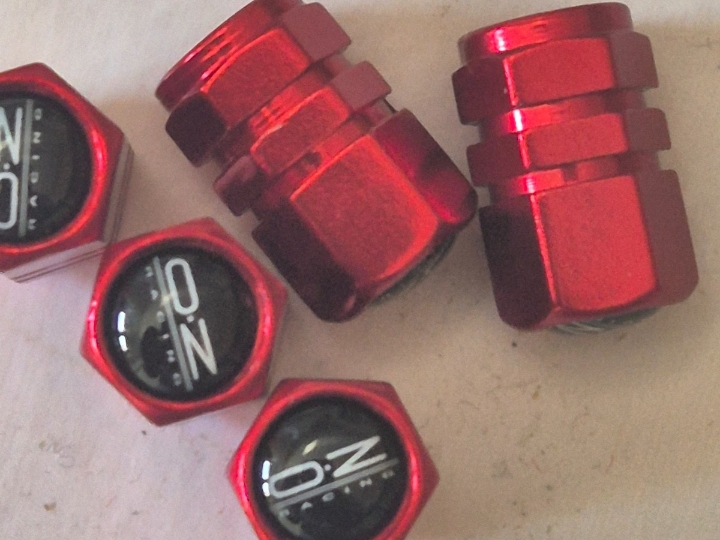 OZ Racing čepići za felge