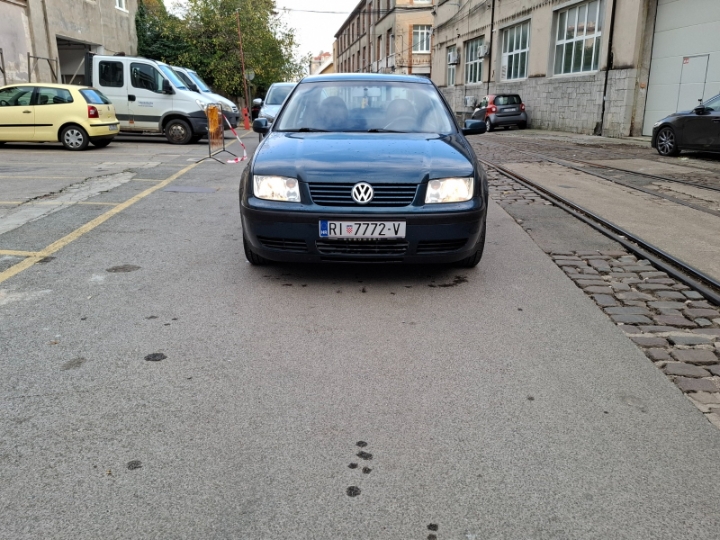 VW Bora 1.4 benzin, 2001. god., 106.450 km