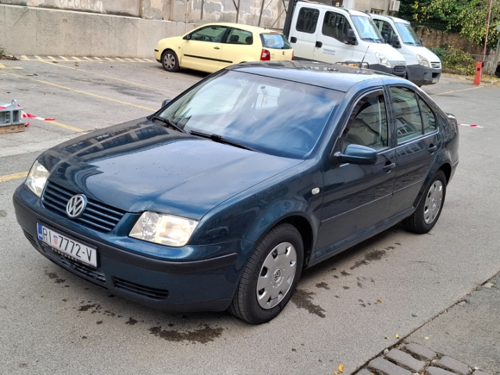 VW Bora 1.4 benzin, 2001. god., 106.450 km