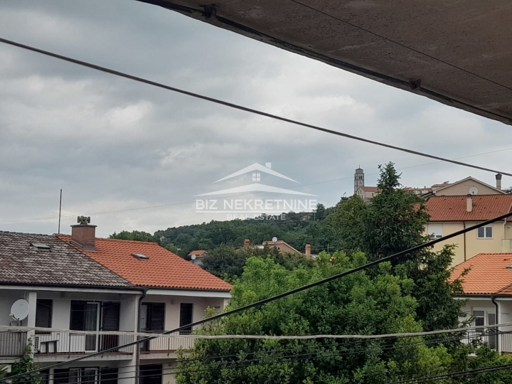 Kastav, kuća u nizu