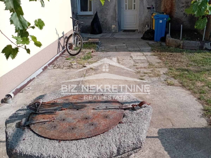 Dražice - dvojna kuća 100 m2