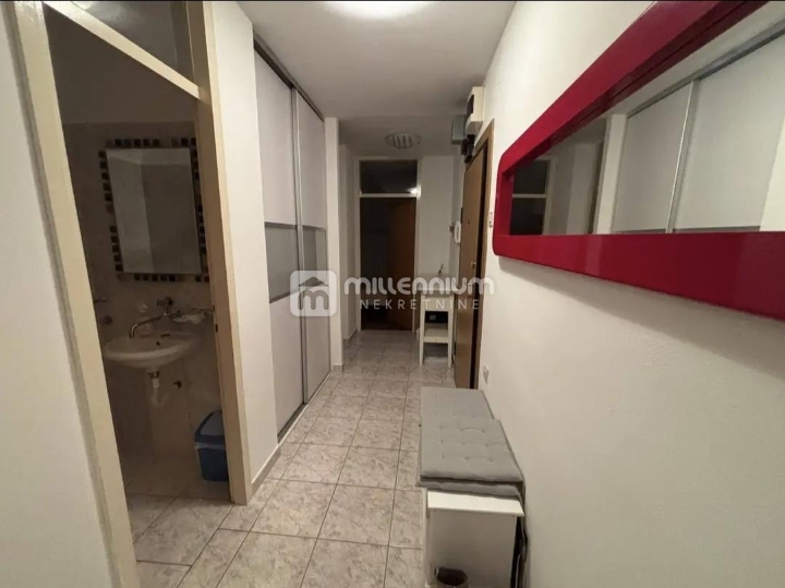 Rijeka, Gornja Vežica, 57.30m2, 2-sobni stan