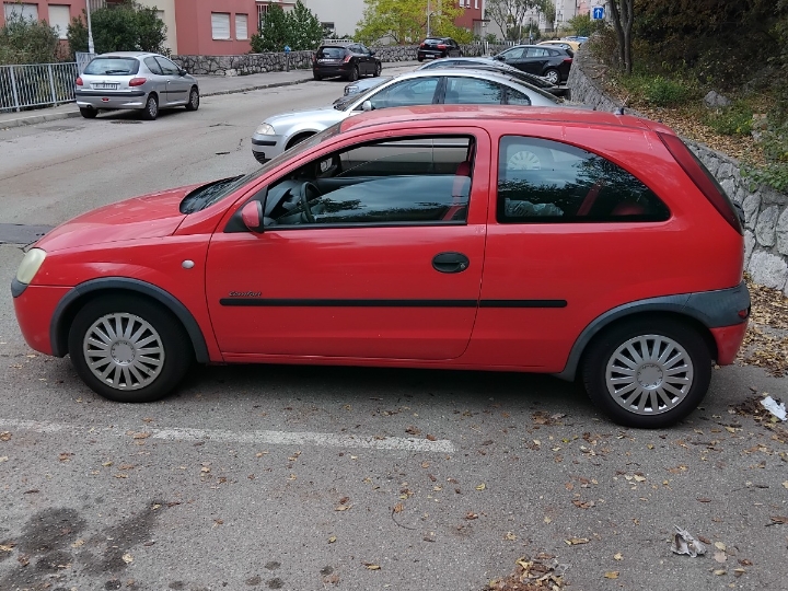 Opel Corsa 1.2 Comfort