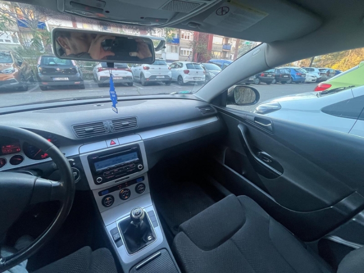 VW Passat 1.6